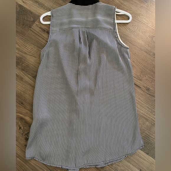 Tristan sleeveless top, XS, black&white, office clothes - Picture 5 of 6